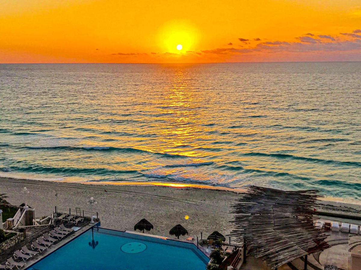 Ova Apartments Cancún Eksteriør billede