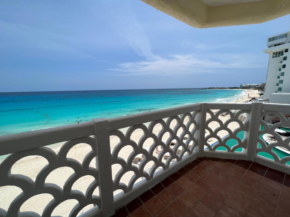 Ova Apartments Cancún Eksteriør billede