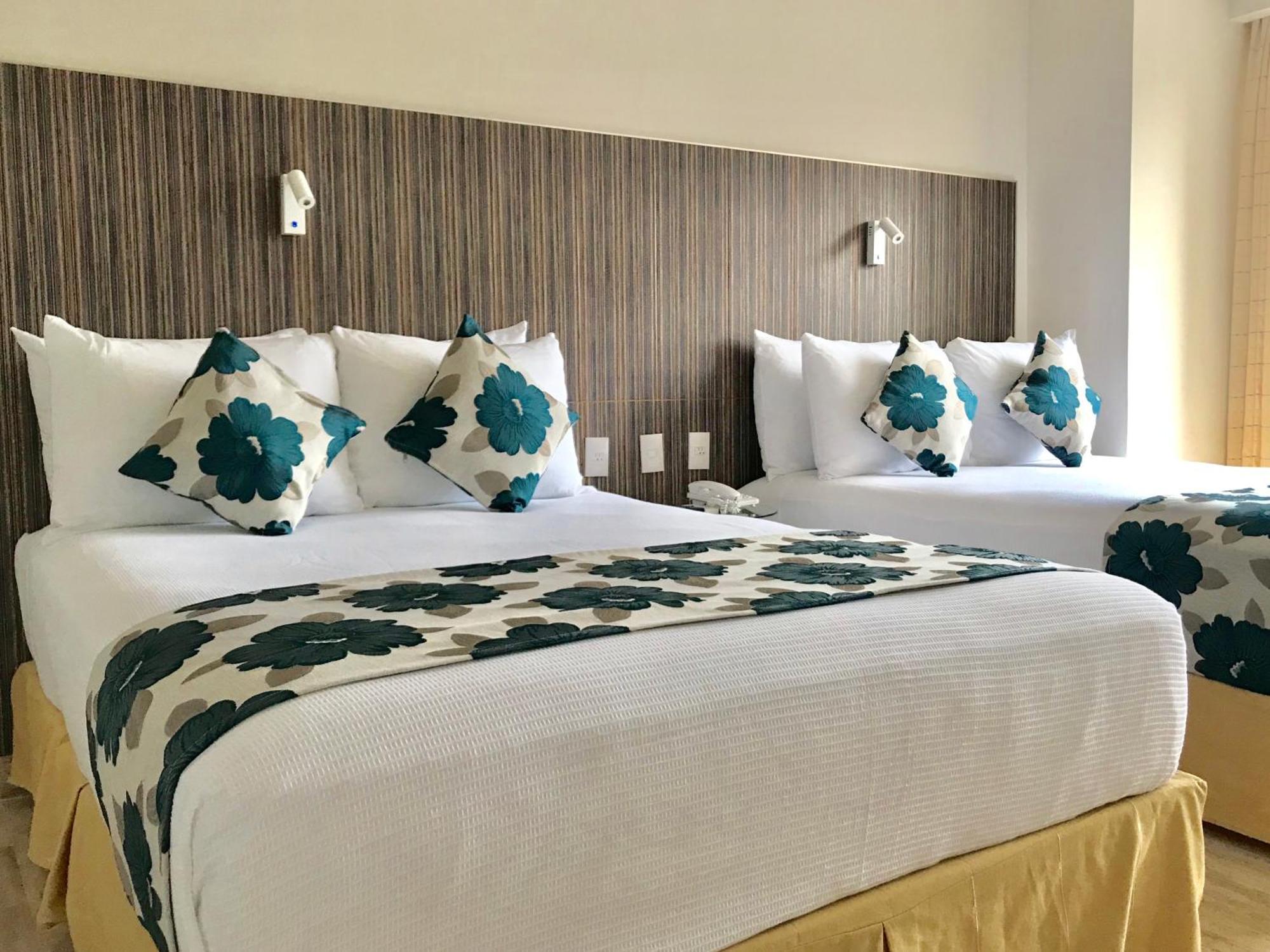 Ova Apartments Cancún Eksteriør billede