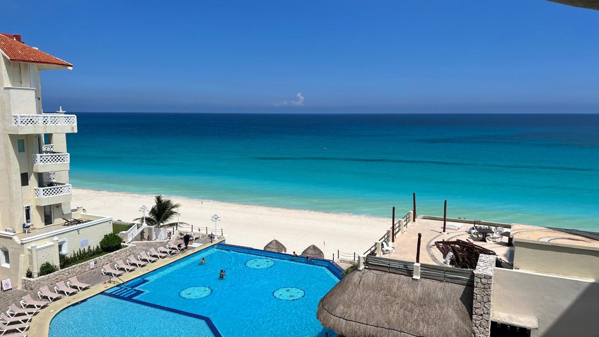 Ova Apartments Cancún Eksteriør billede