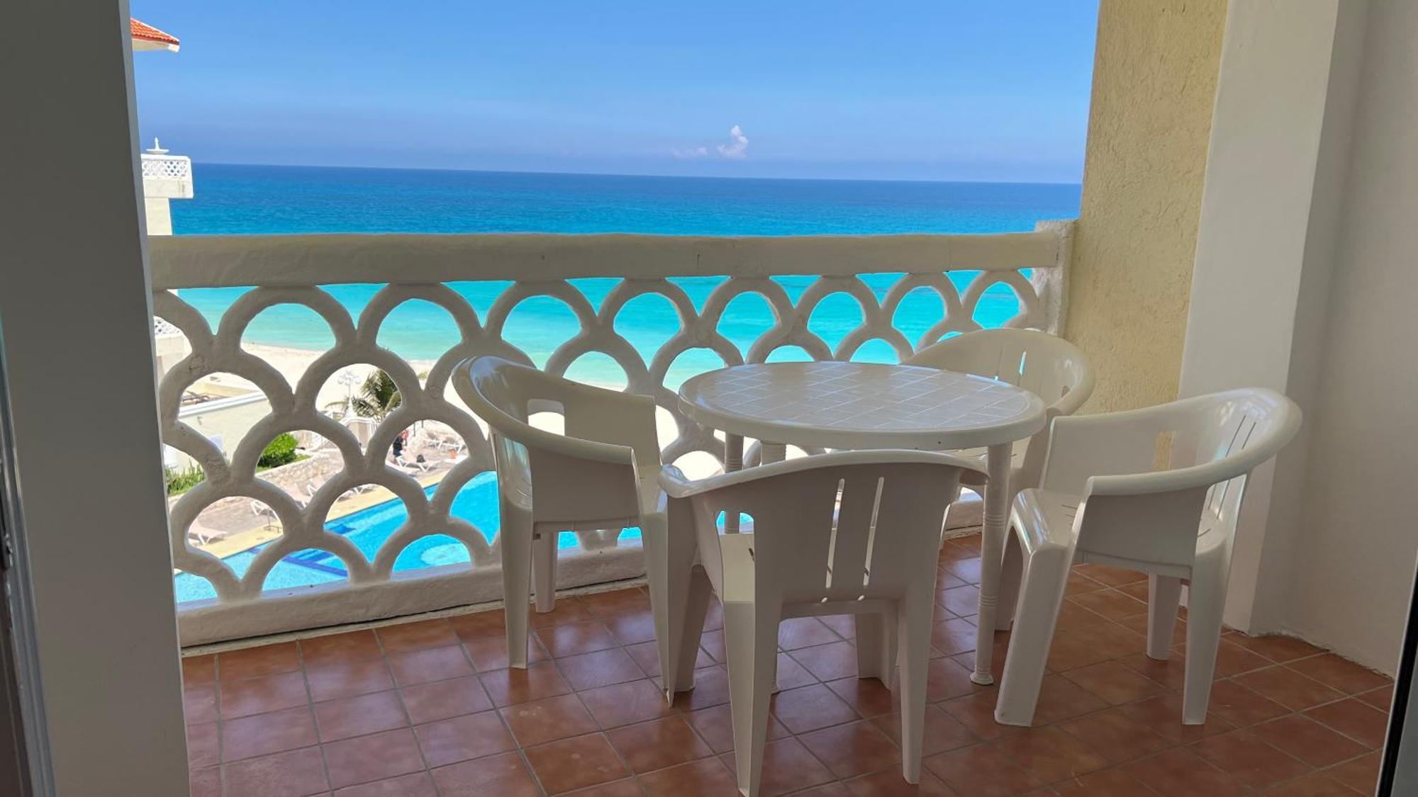 Ova Apartments Cancún Eksteriør billede
