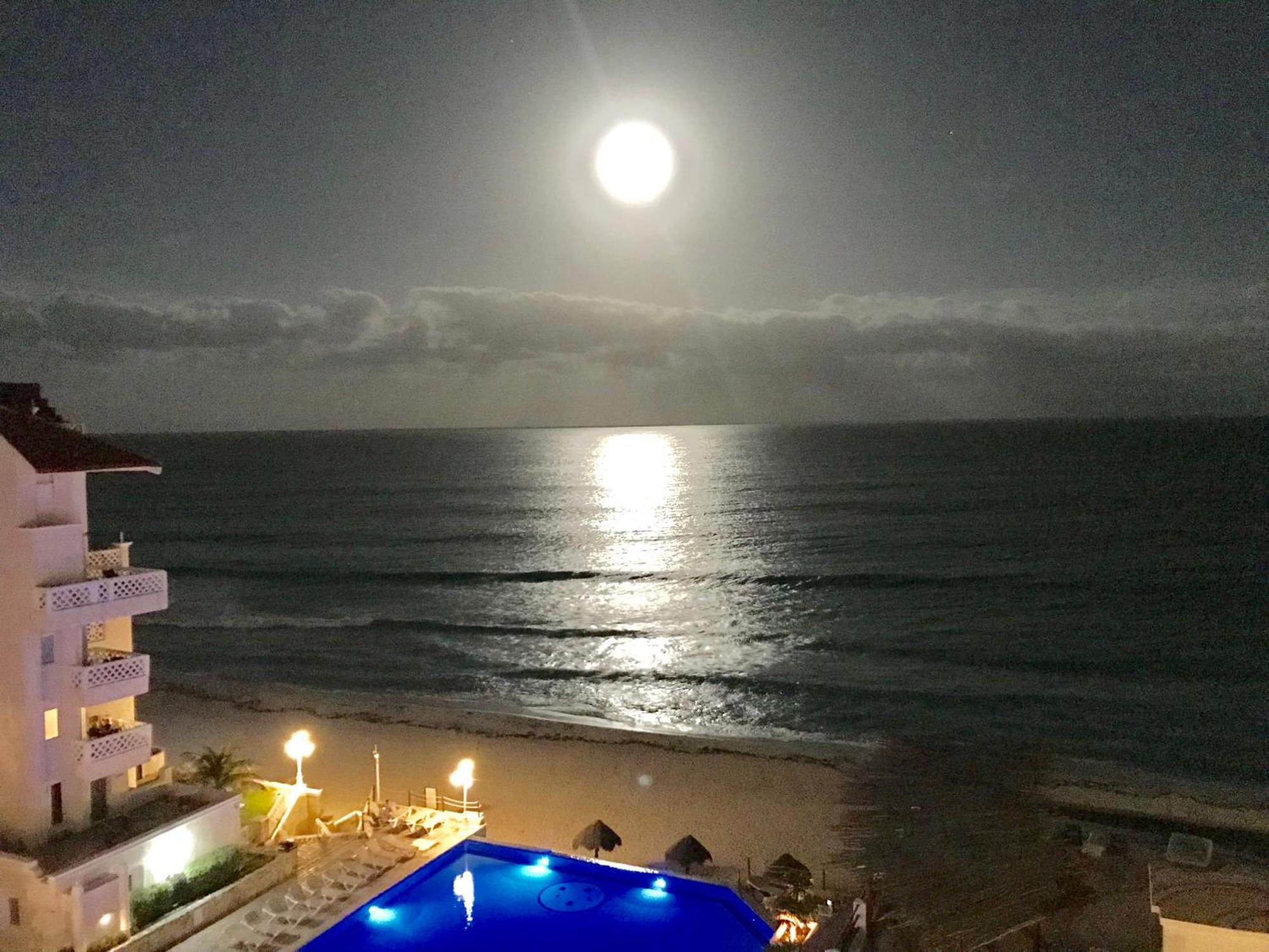 Ova Apartments Cancún Eksteriør billede