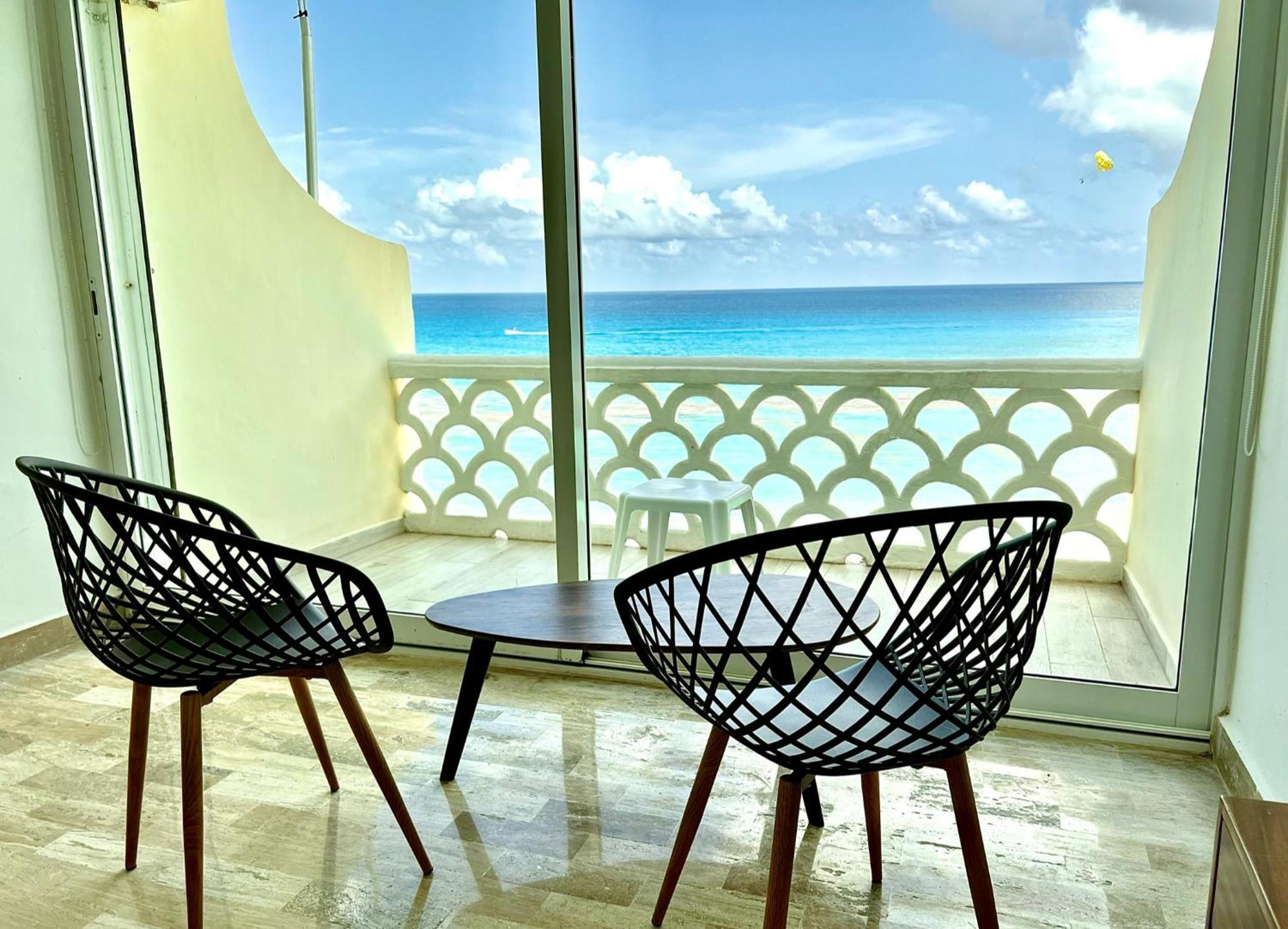 Ova Apartments Cancún Eksteriør billede