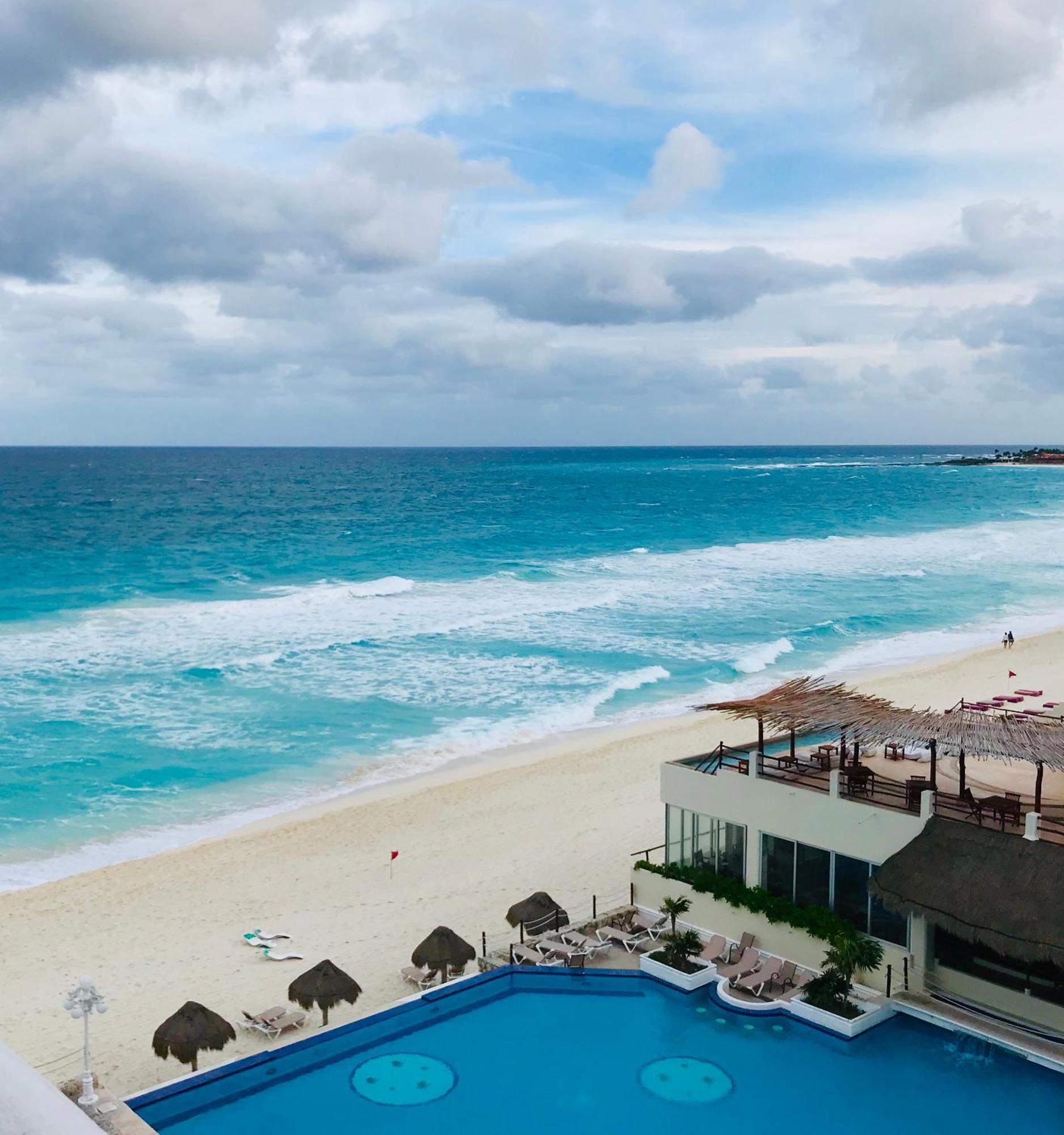 Ova Apartments Cancún Eksteriør billede